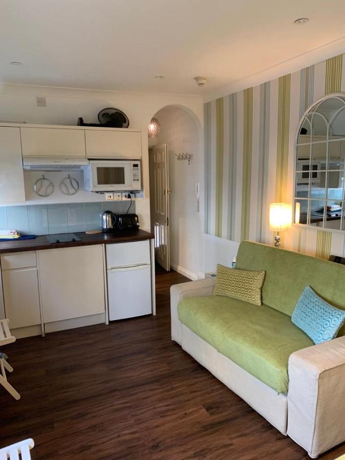 Between Piers, The Stylish Studio Flat In Cannon Place Brighton Exterior photo